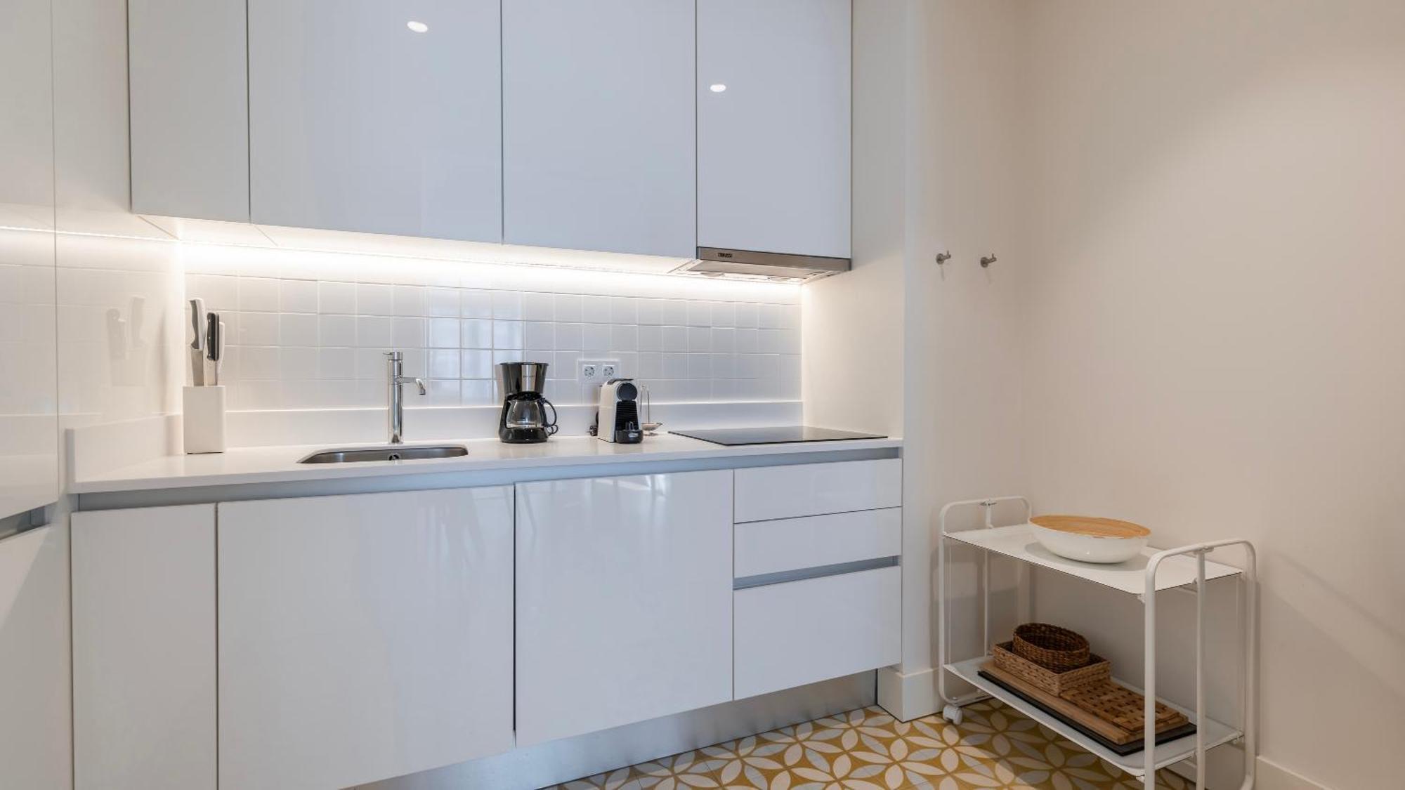 Downtown Sleek Apartment By Lovelystay Lisbon Exterior photo